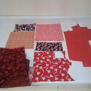 Red Quilting Fabric‎ Bundle Remnants Lot Holiday Hearts Candy Plaid Deer Crafts